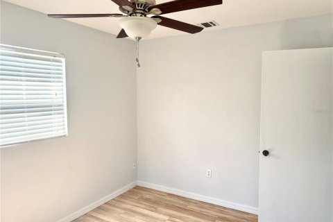 Casa en alquiler en Orlando, Florida, 3 dormitorios, 84.73 m2 № 1847355 - foto 2