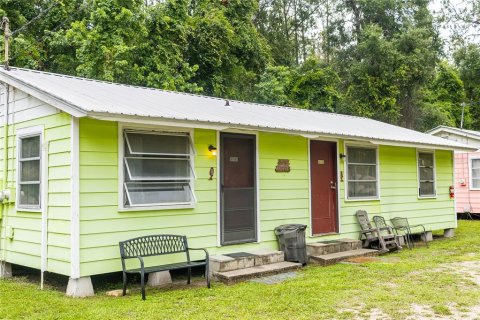 Commercial property in Satsuma, Florida 669.08 sq.m. № 1829949 - photo 14