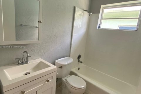 Appartement à louer à Miami Beach, Floride: 39.02 m2 № 1963901 - photo 9