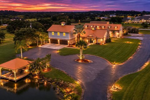 Villa ou maison à Vero Beach, Floride 7 chambres, 520.25 m2 № 2295965