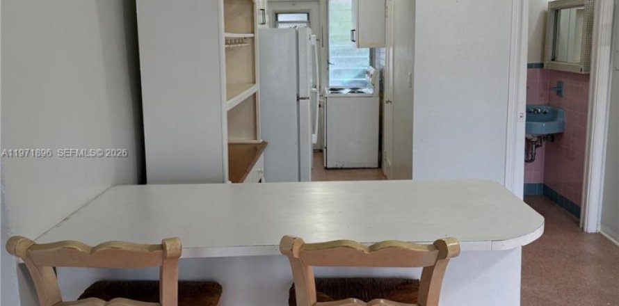 Villa ou maison à Miami, Floride 1 chambre, 60.39 m2 № 2032597