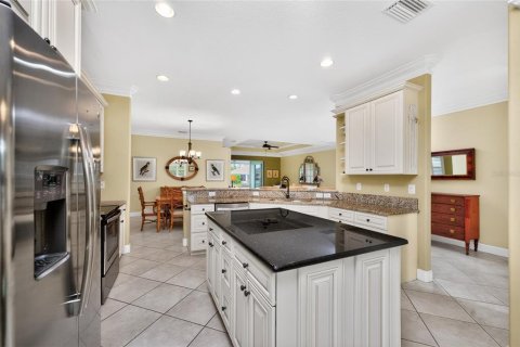 House in Englewood, Florida 3 bedrooms, 195.47 sq.m. № 2123024 - photo 22