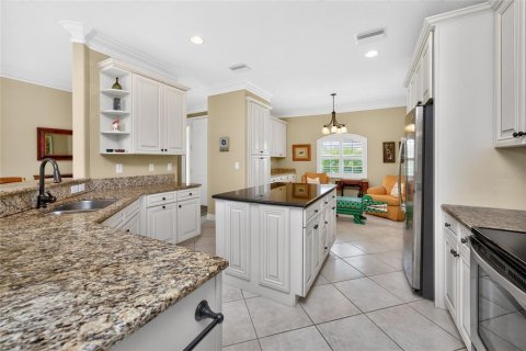 House in Englewood, Florida 3 bedrooms, 195.47 sq.m. № 2123024 - photo 19