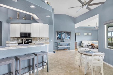 House in Port Charlotte, Florida 3 bedrooms, 230.68 sq.m. № 1868932 - photo 17