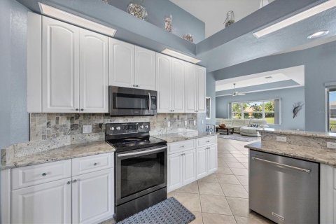 House in Port Charlotte, Florida 3 bedrooms, 230.68 sq.m. № 1868932 - photo 21