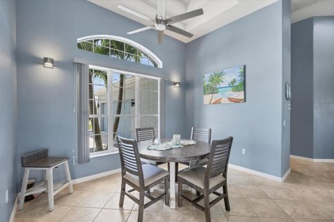 House in Port Charlotte, Florida 3 bedrooms, 230.68 sq.m. № 1868932 - photo 15