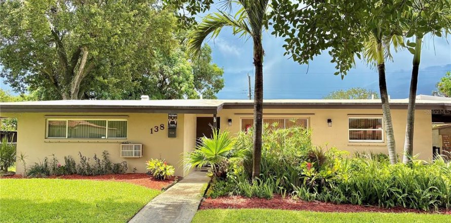 Casa en Hialeah, Florida 3 dormitorios, 144.28 m2 № 1826947