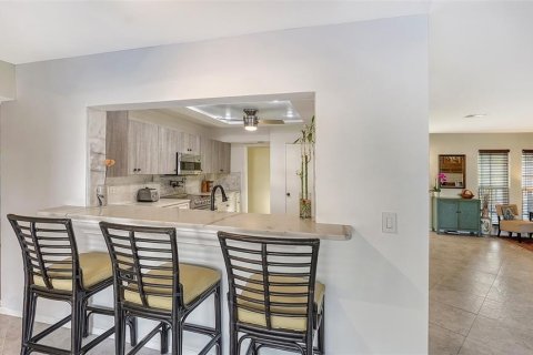 House in Sarasota, Florida 4 bedrooms, 259.2 sq.m. № 1719528 - photo 21