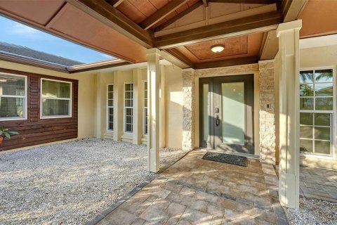 House in Sarasota, Florida 4 bedrooms, 259.2 sq.m. № 1719528 - photo 5