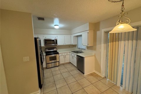 Villa ou maison à louer à Clermont, Floride: 3 chambres, 143.63 m2 № 2388382 - photo 11