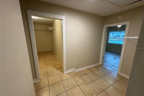 Villa ou maison à louer à Clermont, Floride: 3 chambres, 143.63 m2 № 2388382 - photo 12