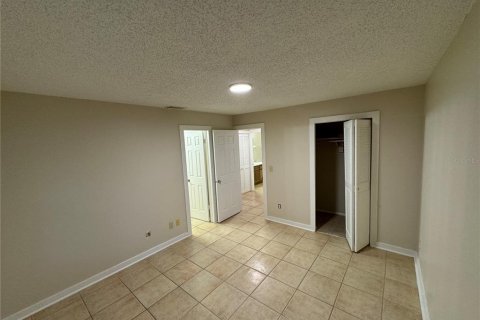 Villa ou maison à louer à Clermont, Floride: 3 chambres, 143.63 m2 № 2388382 - photo 8