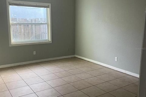 Condo in Tampa, Florida, 1 bedroom  № 2095840 - photo 2