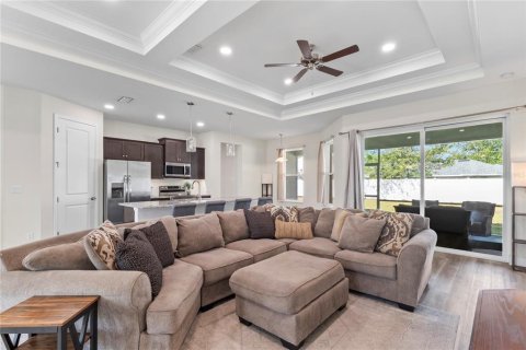 House in Palm Coast, Florida 3 bedrooms, 196.67 sq.m. № 2238133 - photo 17