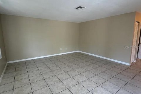 Immobilier commercial à vendre à Englewood, Floride: 4 chambres, 166.48 m2 № 2314802 - photo 6