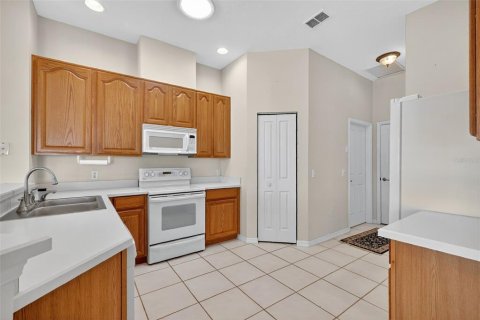 Villa ou maison à vendre à Leesburg, Floride: 3 chambres, 190.91 m2 № 1919439 - photo 15