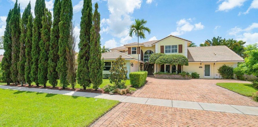 Villa ou maison à Wellington, Floride 4 chambres, 278.15 m2 № 2261581