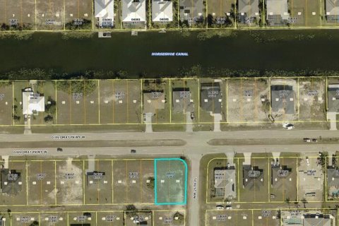 Land in Cape Coral, Florida № 2163474 - photo 2