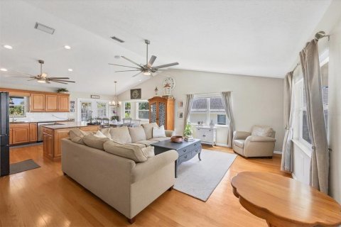Villa ou maison à vendre à Palmetto, Floride: 4 chambres, 182.83 m2 № 1894339 - photo 13