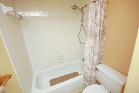 Townhouse in West Palm Beach, Florida 2 bedrooms, 114.83 sq.m. № 2146656 - photo 20