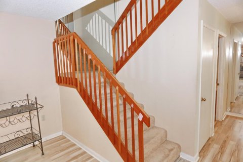 Townhouse in West Palm Beach, Florida 2 bedrooms, 114.83 sq.m. № 2146656 - photo 9