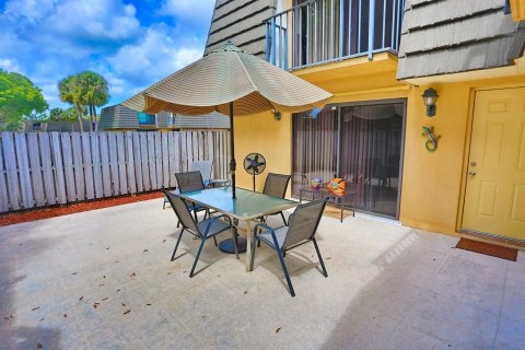 Townhouse in West Palm Beach, Florida 2 bedrooms, 114.83 sq.m. № 2146656 - photo 30