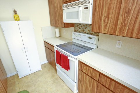 Townhouse in West Palm Beach, Florida 2 bedrooms, 114.83 sq.m. № 2146656 - photo 6