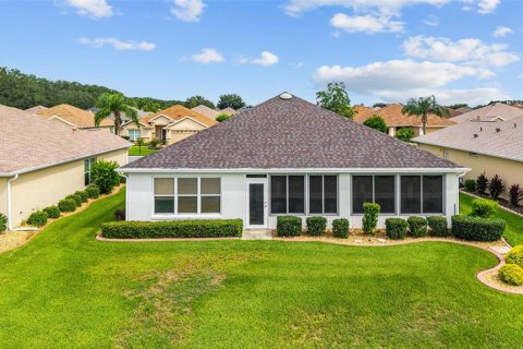 House in Summerfield, Florida 2 bedrooms, 146.32 sq.m. № 1914819 - photo 20