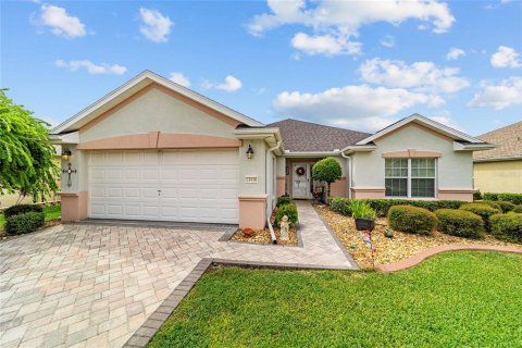 House in Summerfield, Florida 2 bedrooms, 146.32 sq.m. № 1914819 - photo 10