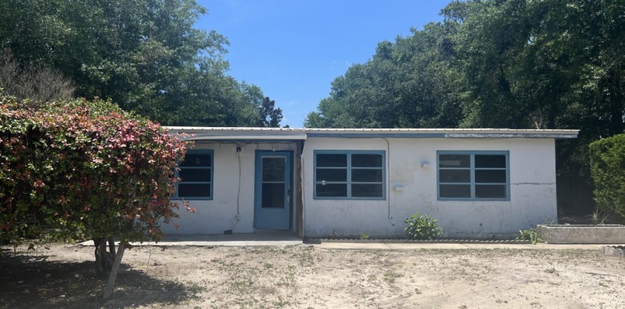 House in Mary Esther, Florida 3 bedrooms, 113.71 sq.m. № 562497