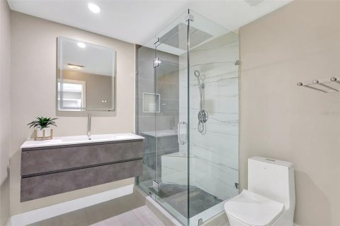 Купить виллу или дом в Сарасота, Флорида 3 комнаты, 184.48м2, № 1835413 - фото 4