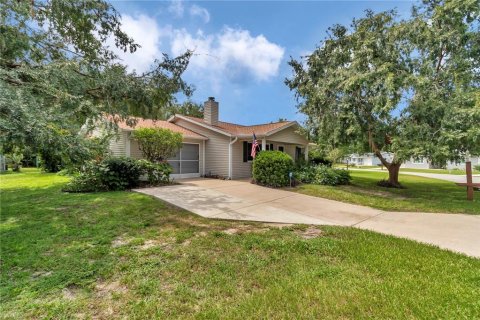 Villa ou maison à vendre à Ocala, Floride: 2 chambres, 113.71 m2 № 1907944 - photo 2