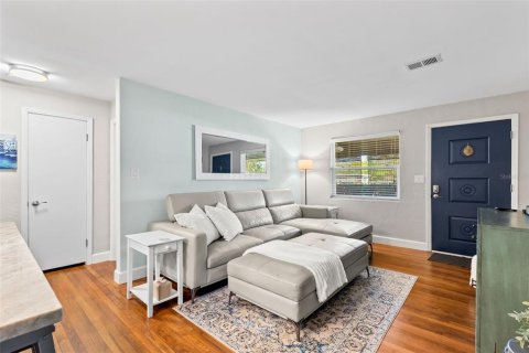 Casa en venta en Holly Hill, Florida, 3 dormitorios, 134.34 m2 № 1716866 - foto 5