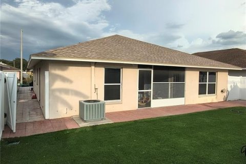 Casa en venta en Ruskin, Florida, 3 dormitorios, 134.99 m2 № 2202298 - foto 4