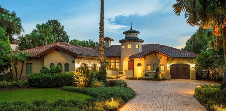 Villa ou maison à Windermere, Floride 3 chambres, 402.55 m2 № 2389275