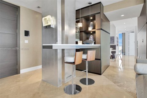 Copropriété à vendre à Sunny Isles Beach, Floride: 3 chambres, 199.09 m2 № 2011352 - photo 6