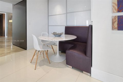 Copropriété à vendre à Sunny Isles Beach, Floride: 3 chambres, 199.09 m2 № 2011352 - photo 11