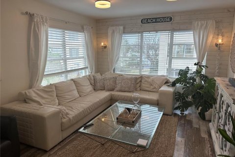 Condominio en alquiler en Longboat Key, Florida, 2 dormitorios, 105.26 m2 № 1636345 - foto 12