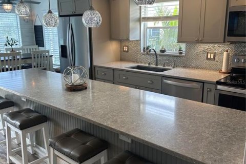 Condominio en alquiler en Longboat Key, Florida, 2 dormitorios, 105.26 m2 № 1636345 - foto 9