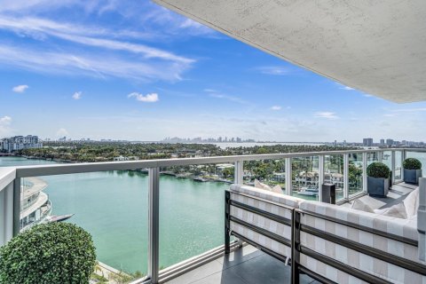 Condominio en venta en Miami Beach, Florida, 2 dormitorios, 88.44 m2 № 1842518 - foto 13