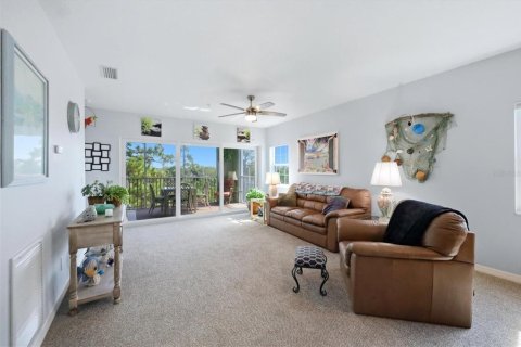 Condo in Placida, Florida, 3 bedrooms  № 2330289 - photo 16