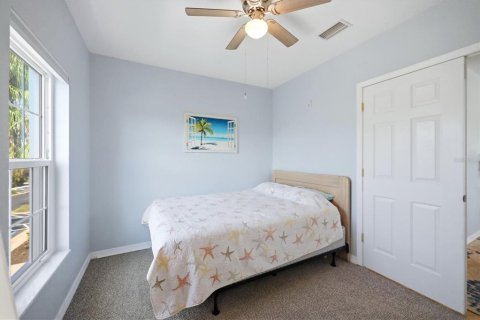 Condo in Placida, Florida, 3 bedrooms  № 2330289 - photo 30