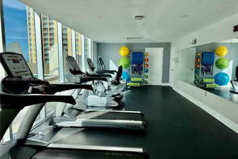 Condominio en venta en Miami, Florida, 1 dormitorio, 88.91 m2 № 2013484 - foto 16