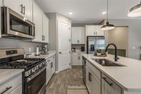 Casa en venta en Okahumpka, Florida, 3 dormitorios, 160.26 m2 № 1894979 - foto 10