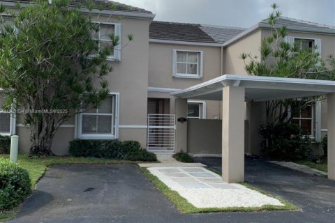 Touwnhouse à louer à Miami, Floride: 3 chambres, 197.7 m2 № 1964590 - photo 6