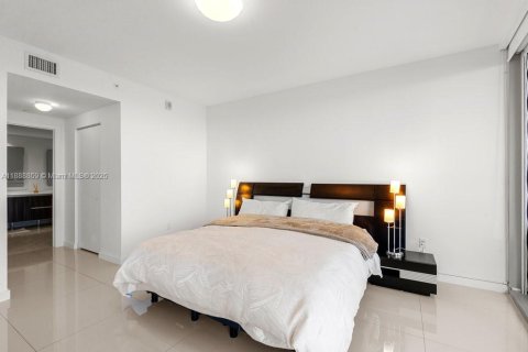 Copropriété à vendre à Miami, Floride: 3 chambres, 173.26 m2 № 1944874 - photo 27