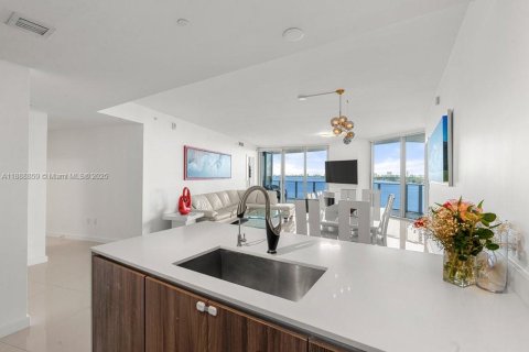 Copropriété à vendre à Miami, Floride: 3 chambres, 173.26 m2 № 1944874 - photo 8