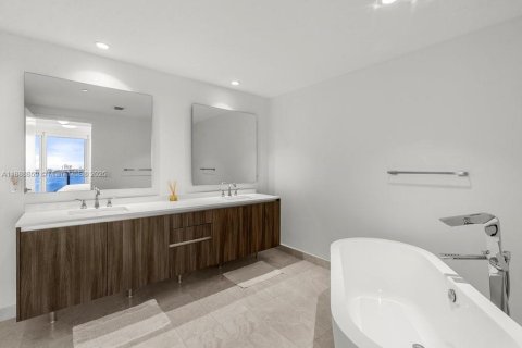 Copropriété à vendre à Miami, Floride: 3 chambres, 173.26 m2 № 1944874 - photo 14