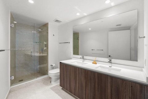 Copropriété à vendre à Miami, Floride: 3 chambres, 173.26 m2 № 1944874 - photo 22