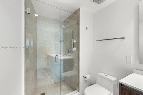 Copropriété à vendre à Miami, Floride: 3 chambres, 173.26 m2 № 1944874 - photo 24